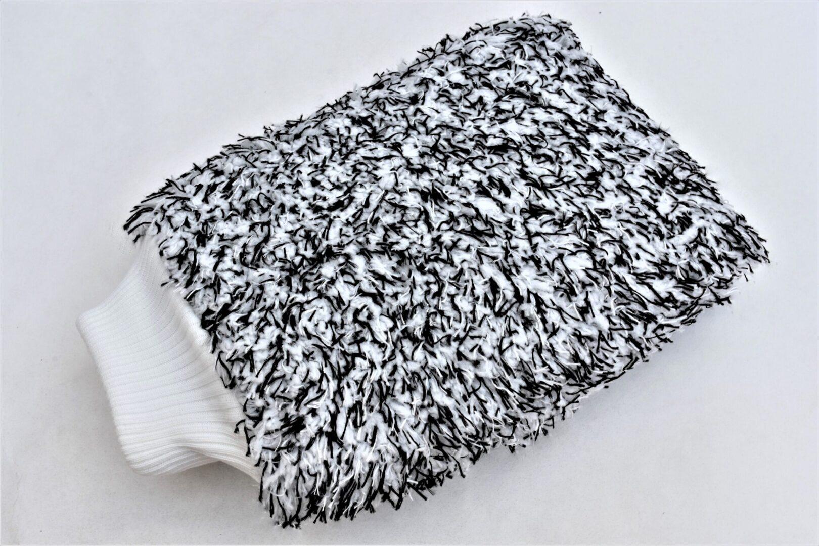 Monster Shine Premium Microfiber Wash Mitt